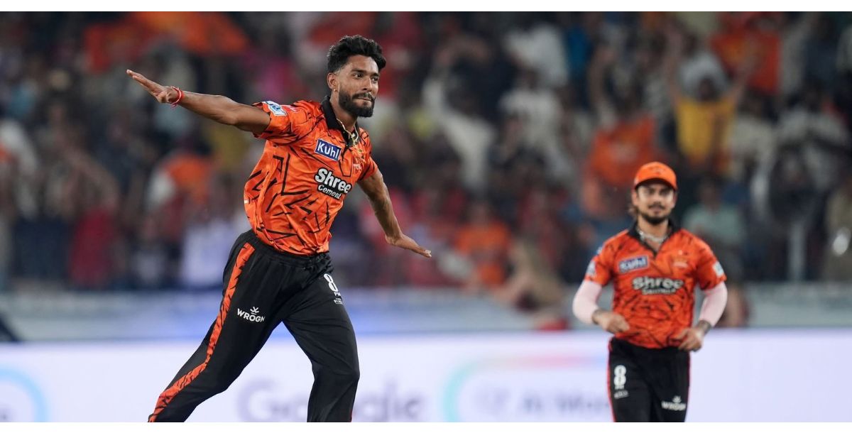 IPL 2026 Praful Hinge Takes 3 Wickets in First Over vs RR