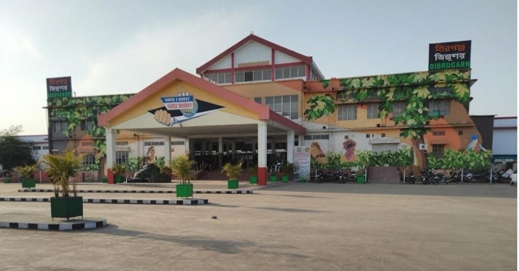 Dibrugarh Railway Worker Dies on Duty — Family Demands ₹50 Lakh